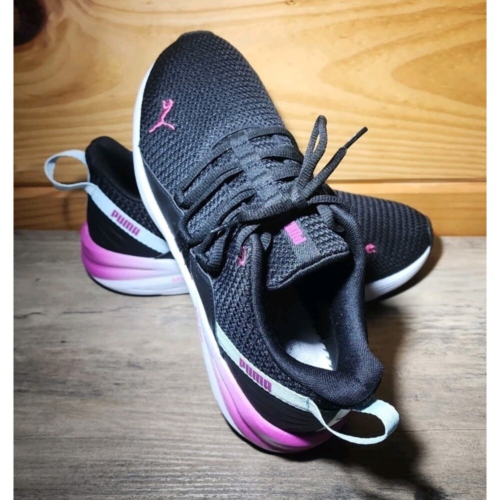 Puma Better Foam Woman's Size 9 Black , Pink And White No Insole
